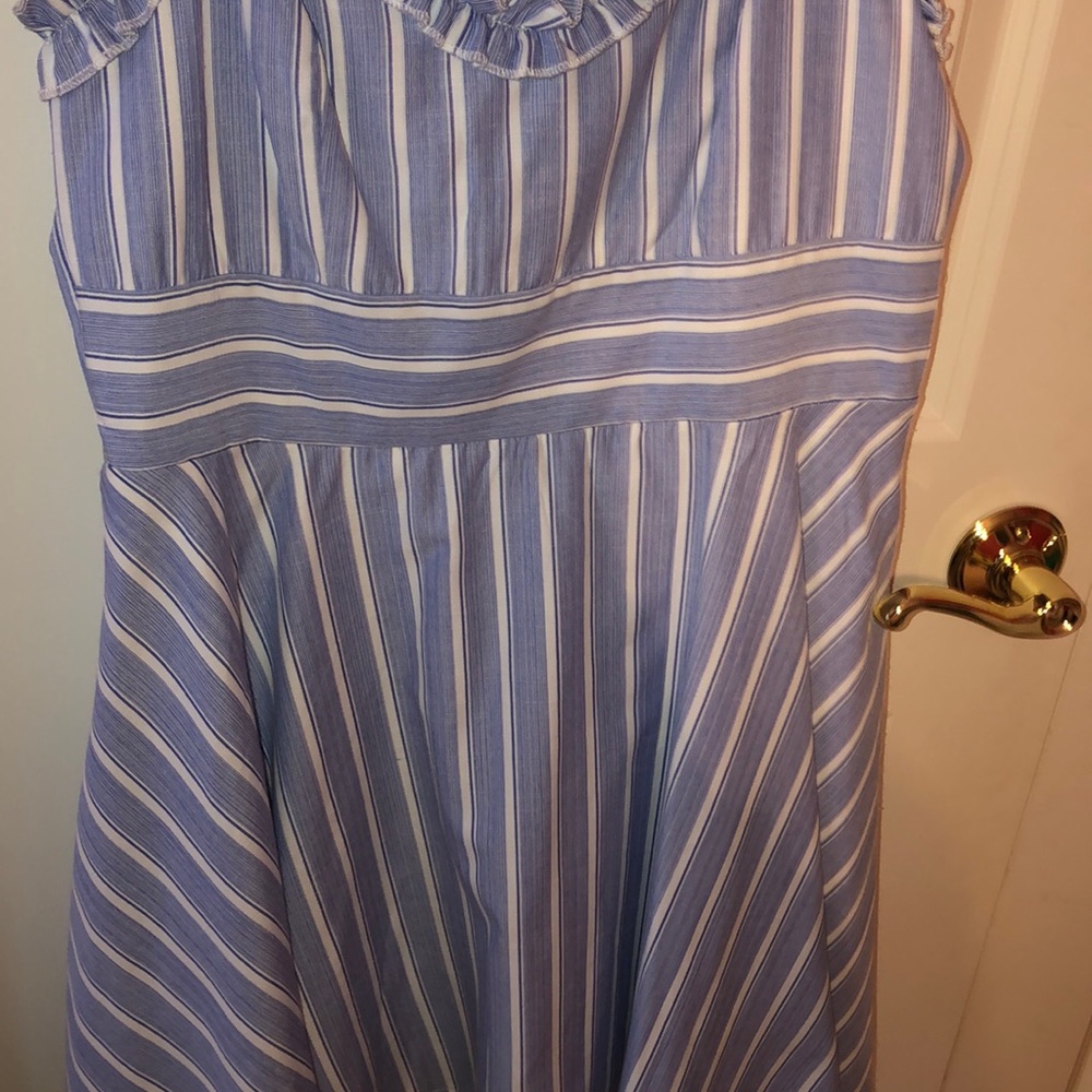 Altair’d state size large dress